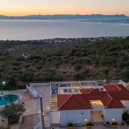 Apartment Needa's - Life With Private Pool Kalamata