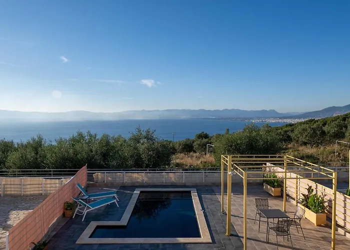 Needa's - Life With Private Pool * קלמאטה